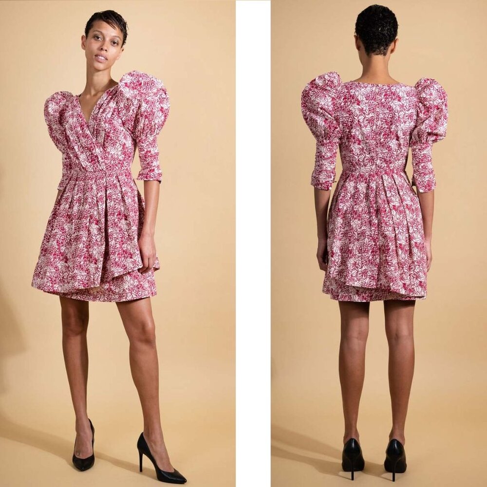 NWT Batsheva Izra Dress Size 4 Holly Berry Floral Puff Sleeves Cotton Cream Red